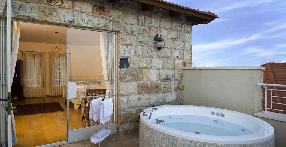 Jasmine Mansion Hotell Rosh Pinna Eksteriør bilde